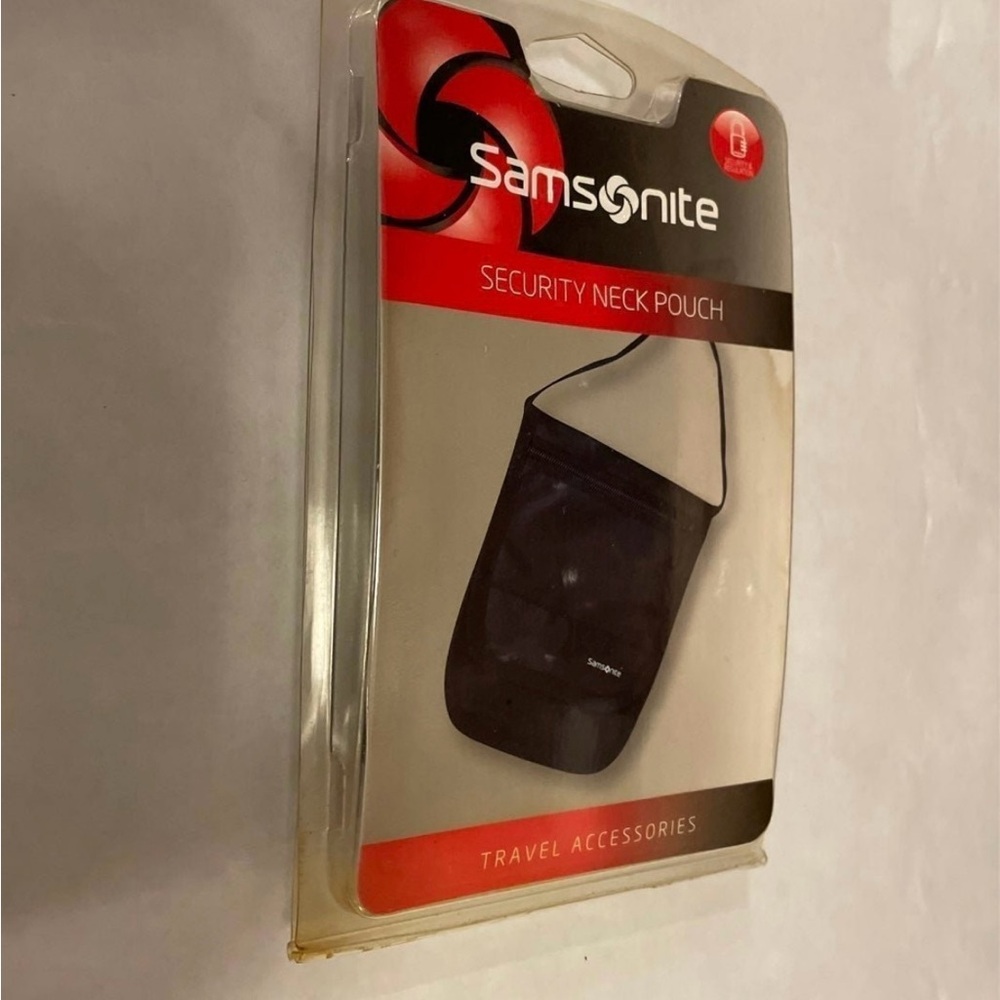 NWOT Samsonite Security Neck Pouch